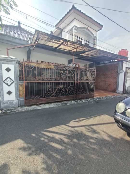 Disewakan Rumah Strategies 2 Mobil