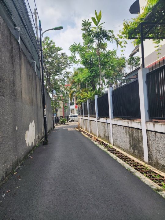 Disewakan Rumah Cocok untuk Tempat Tinggal dan Kantor