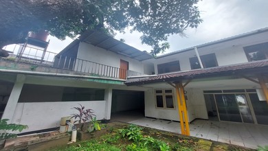  Rumah Unfurnished Butuh Renovasi Shm - Sertifikat Hak Milik Di Tebet Timur Dalam, Tebet