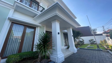  Rumah Semi Furnished Bagus di Jl. Otista, Otista