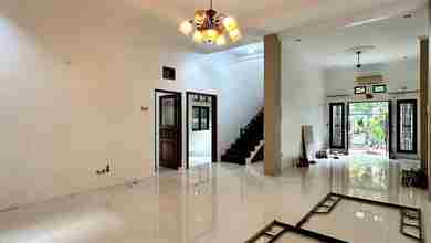 Rumah + Kost Kostan Dalam Komplek Tebet Mas