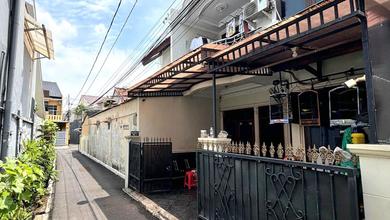 Rumah 2 Lantai Di Tebet Barat Dekat Jalan 2 Mobil