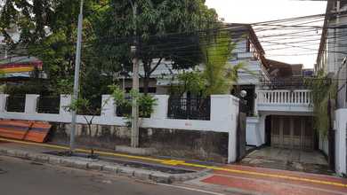 Tebet Timur Raya, Lt 610 M2, Lokasi Strategis