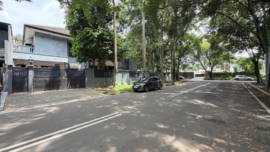 Rumah di Pondok Indah, Prime Area, Harga Mendekati NJOP