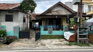 Rumah Hitung Tanah di Pengadegan Pancoran, Akses Jalan 2 Mobil