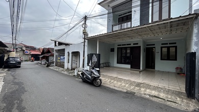 Rumah Siap Huni di Kebon Baru Tebet, Akses Jalan 2 Mobil