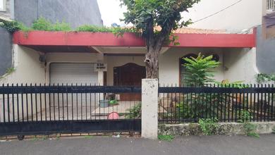 Ruumah Hitung Tanah, Lokasi Strategis Dekat Dengan Taman