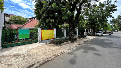 Rumah Hitung Tanah di Kebayoran Baru, Lokasi Premium
