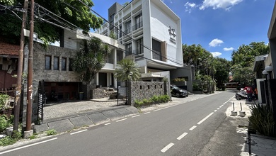 Rumah Plus Kantor Benhil Bendungan Hilir cocok untuk bisnis dan perkantoran, dekat cbd sudirman