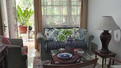 Rumah Lama di Kalibata Dalam Komplek Akses Jalan 2 Mobil