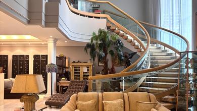 Rumah Mewah di Mega Kuningan Harga NJOP, One Gate System