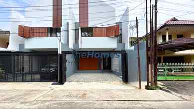 Rumah Brand New di Duren Sawit, Akses Jalan 2 Mobil Lebar