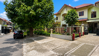 Rumah + Kost Kostan Dalam Komplek Tebet Mas