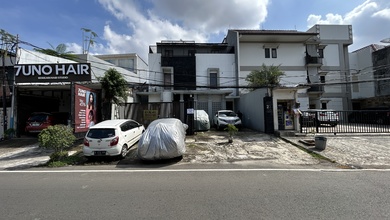 Tebet Timur, Rumah Kos 24 Kamar Tidur, Beli Langsung Untung , Zona Komersial Pinggir Jalan Raya