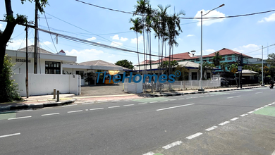 Tanah Komersial Tebet Raya, LT 9926 M2, Jarang Ada, bisa Dibeli Setengahnya