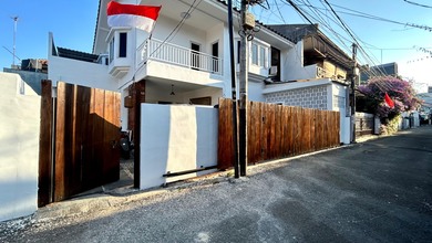 Rumah Nyaman Siap Huni di Tebet, Akses Mudah