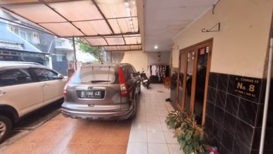 Rumah Tinggal dan Ada Kamar Kos di Ciomas, Kebayoran Baru, Akses Jalan 2 Mobil