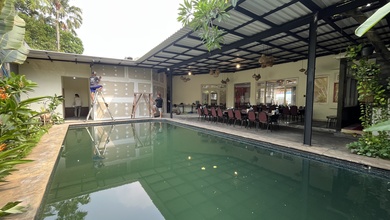 Ruko di Kemang Raya Pinggir Jalan Raya Kemang