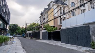 Rumah kost di mampang prapatan kos, akses 2 mobil dalam komplek