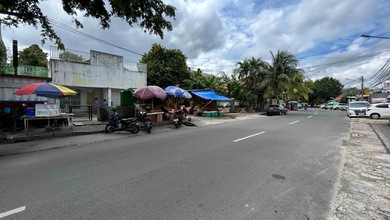 Rumah di jalan raya tebet, komersial cocok untuk usaha kantor bisnis restoran