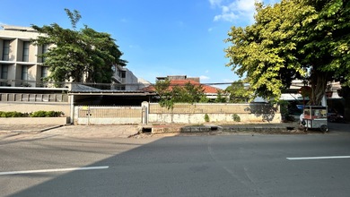 Rumah di Jalan Raya Tebet Timur, Hitung Tanah Akses Jalan Raya