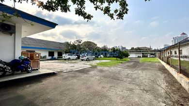 Tanah Dibawah Njop Area Komersial Tebet Jalan Raya Luas 1 Hektare 10 Ribu Meter