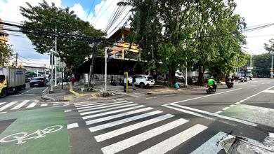 Ruko di Tebet Raya Jalan Raya Komersial