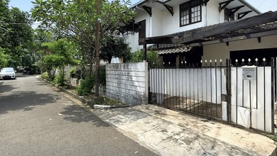 Jual Rumah Eksklusif LT 301 m2 di Kalibata, Jakarta Selatan