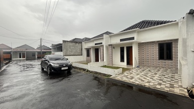 Rumah Di Dalam Komplek Cluster Citayam Depok Casa De Royal Village