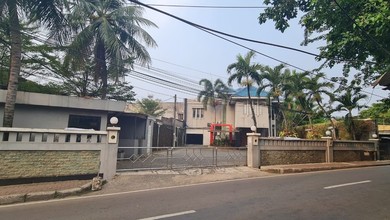 Gedung Kantor di Pejaten Buncit Mampang