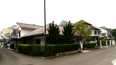 rumah di tebet barat, akses jalan lebar, seperti dalam komplek, dekat supomo raya