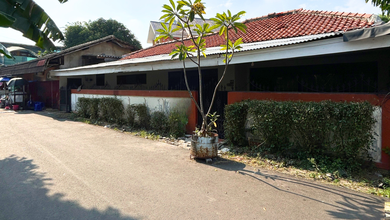 Rumah di Dalam Komplek Tebet Supomo Menteng Dalam, Akses Lebar 2 Mobil