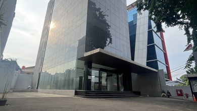Gedung di Mampang Prapatan Warung Buncit 6 Lantai