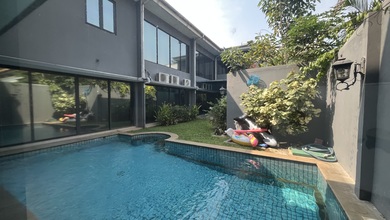 Rumah Siap Huni di Pejaten Barat Dekat Kemang, Dekat Sekolah Ais, Lokasi Tenang