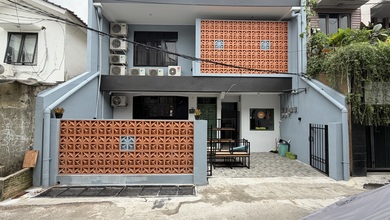 Rumah Kost Fully Renovated di Tebet 10 Kamar Akses Jalan 2 Mobil, bisa untuk Rumah Tinggal