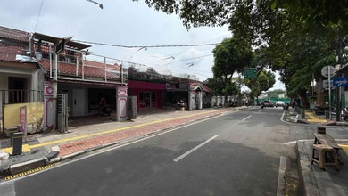 Rumah di tebet barat jalan utama raya, cocok untuk restoran, kantor, bisnis 