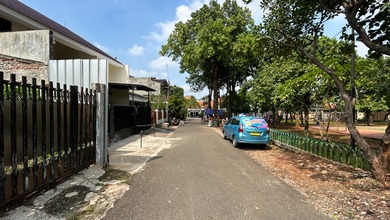 Tanah Kavling di Kalibata, Pancoran, Batu Merah Pejaten Timur, Akses Jalan 2 Mobil Depan Taman