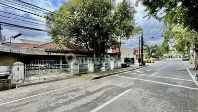 Rumah di tebet barat, akses jalan 3 mobil