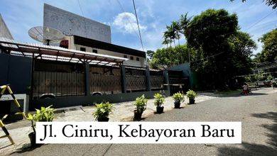 Rumah Mewah Luas 251 m2, area Kebayoran Baru, Jakarta Selatan