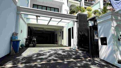 Jual Cepat Rumah Mewah di Tebet, Jakarta Selatan, Luas 331 m2