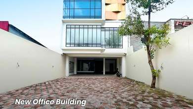 Brand New Office Building Cawang Akses Jalan Raya