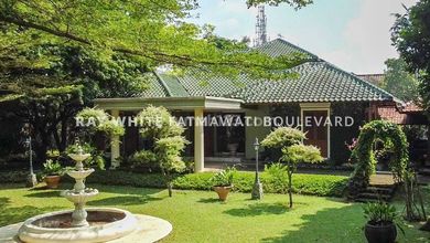 Private Compound dengan tanah Luas nan Asri dan Strategis Dekat MRT di Area Lebak Bulus 