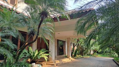 Rumah Pondok Indah  Mewah Asri dan Nyaman 