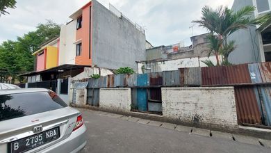 Kavling Siap Huni jalan 2 mobil Area Tebet Jakarta Selatan 