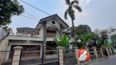 Rumah 2 lantai Siap Huni Kokoh  di Pondok Cabe Tangerang Selatan 