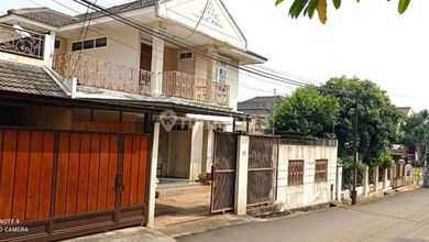 Rumah Bagus terawat Dekat MRT Lebak Bulus di Cirendeu