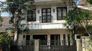 Rumah Bagus Siap Huni Belakang MRT Lebak Bulus 