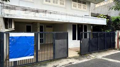 Dijual Cepat! Rumah Kost Tebet Siap Huni Jalan 1 Mobil