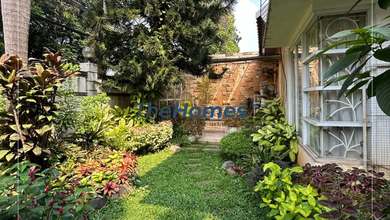 Rumah Cantik Terawat Dalam Town House Di Pancoran