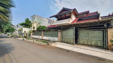 Best Price!! Dijual Rumah Gudang Peluru Dalam Kompleks2 Lantai Akses Jalan 2 Mobil Lebar